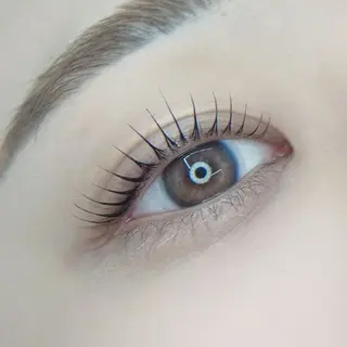 マツエク・マツパ Lau【ラウ】所属・Lau【ラウ】 ⁂NaNaのマツエク・マツパデザイン