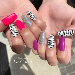 ネイル La Colzaのネイルデザイン