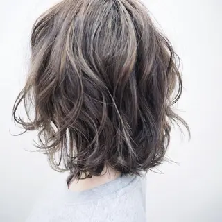 ショート カラー 永岡 鉄平のヘアスタイル