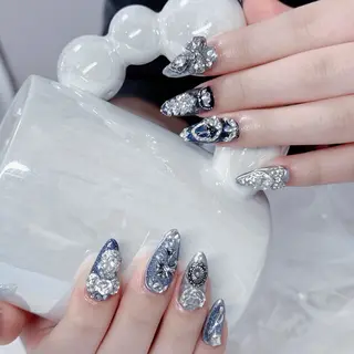 ネイル ＆ME アンドミーのネイルデザイン