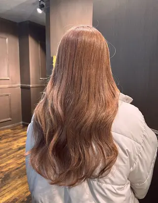 ロング カラー ヘアアレンジ 梅木 李奈のヘアスタイル