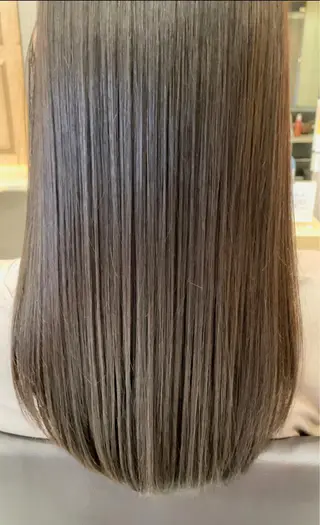 銀座/髪質改善🫧 芹澤雄哉のヘアスタイル