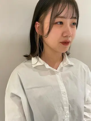ミディアム カラー BLANCA　HAIR西尾所属・新納 杏奈のヘアスタイル