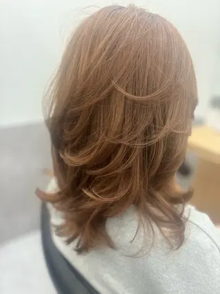 ミディアム GO TODAY SHAiRE SALON  神戸三宮店所属・ナチュラル艶々縮毛 矯正シェアサロンのヘアスタイル