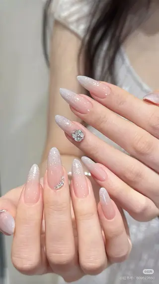 ネイル EN サロン　リ ナのネイルデザイン