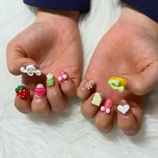 ショート mao .のネイルデザイン