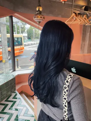 ロング カラー 🫧カラー半額🫧 momokaのヘアスタイル