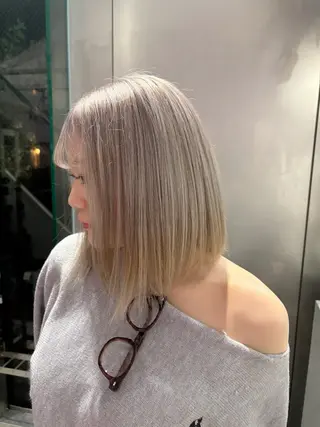 ミディアム カラー 【CHERIE】 大名サロン💫りんのヘアスタイル