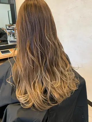 ロング est hair Ameri 松戸西口店所属・est  店長 ✂︎高橋✂︎のヘアスタイル