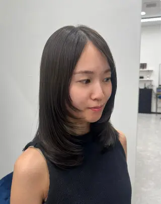 ミディアム カラー 𝘀𝗮𝗲/柏の葉 / パーマモデルのヘアスタイル
