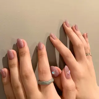 ネイル ウシク ミユキのネイルデザイン