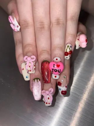 ネイル 👽個性派ネイル🎀 komachiのマツエク・マツパデザイン