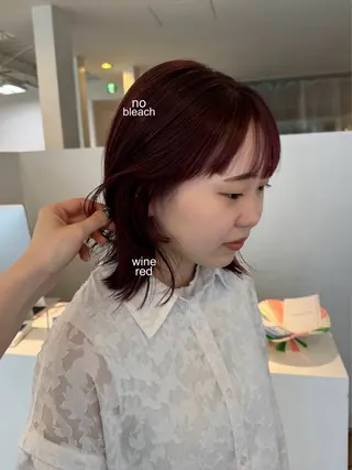 ショート カラー 長田 唯のヘアスタイル