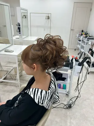 ミディアム Dityca rst所属・Hirakuni Manakaのヘアスタイル