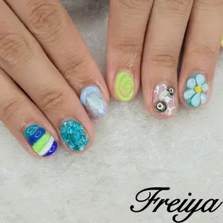 ネイル FREIYA所属・FREIYA マツエク、ネイルの眉毛・アイブロウイメージ