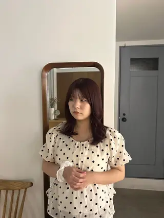 ミディアム カラー 中里 凜のヘアスタイル