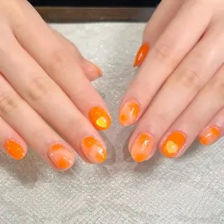 ネイル Mizuliネイル 眉毛メイクのサロンのネイルデザイン