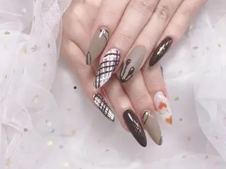 ネイル ジョリ En 💞🦋のネイルデザイン