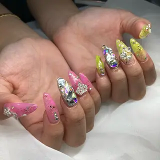 ネイル Gracias. rieのネイルデザイン