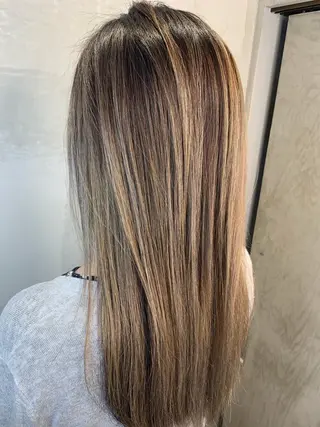 ロング 佐藤/本物志向の 髪質改善サロンのヘアスタイル