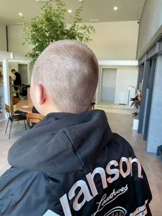 ショート カラー メンズ ayaka |トレンドヘアのヘアスタイル