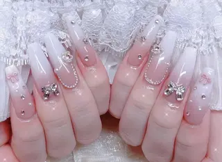 ネイル 🎀彩羽チップ 長さだし専門🎀のネイルデザイン