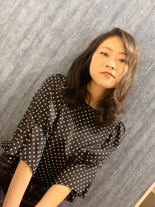 セミロング 大場 優のヘアスタイル