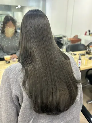 ロング カラー angelica難波 Hinaのヘアスタイル