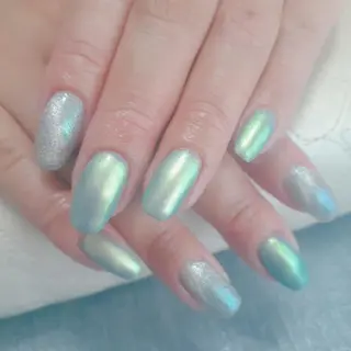 ネイル 鈴木 憂維のネイルデザイン