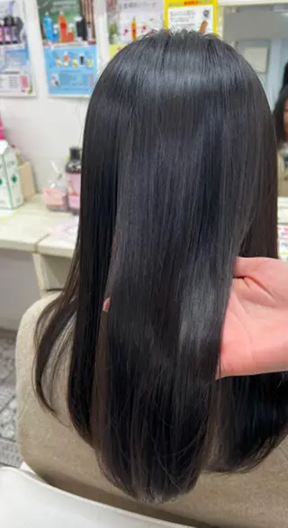 ロング ブルーム yukiのヘアスタイル