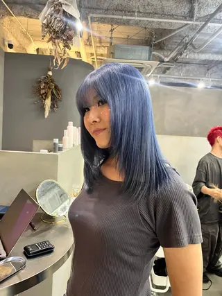 ミディアム カラー qulim所属・櫻井 はるなのヘアスタイル