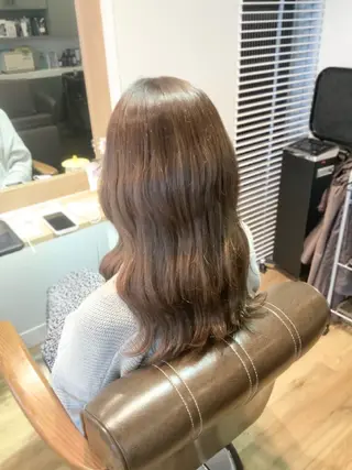 カラー ロング 堀 望美のヘアスタイル