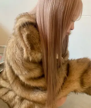 カラー yuumi／透明感 クリーミーカラー♪のヘアスタイル