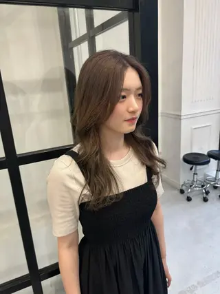 カラー fudge所属・MaisonHALU 松浦光咲のヘアスタイル