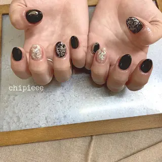 ネイル charme所属・. SHIORIのネイルデザイン