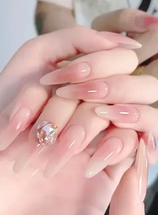 ネイル AND Nail 長さだし専門店のネイルデザイン