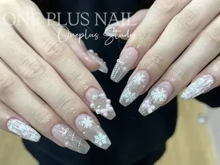 ネイル One Plus Nail Salonのネイルデザイン