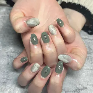 ネイル Belle Pétille所属・S. AKARIのネイルデザイン