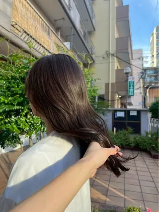 ロング カラー 道添 怜奈のヘアスタイル