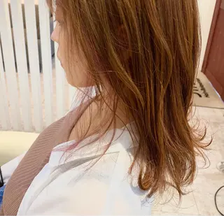 ミディアム カラー ブリーチなしWカラー /酸性ストレート河本のヘアスタイル