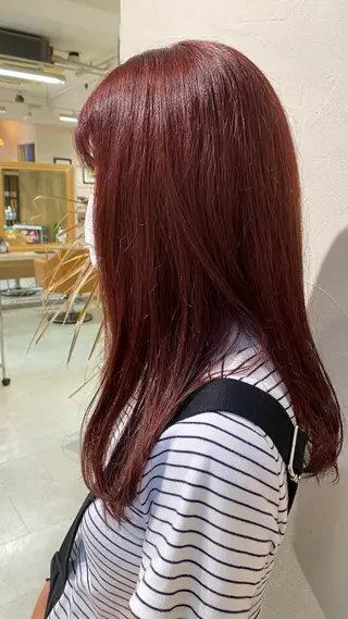 カラー 綾香 /透明感カラーのヘアスタイル