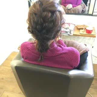 セミロング カラー ヘアアレンジ 上川 美幸のヘアスタイル