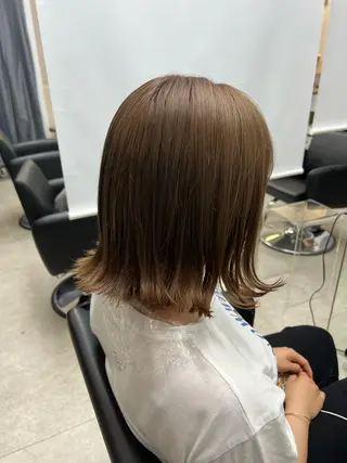 ミディアム カラー パーマ ヘアアレンジ メンズ キッズ ネイル マツエク・マツパ アイブロウ 韓国風レイヤーカット グレージュ/大希のヘアスタイル