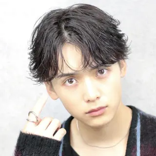 メンズ 札幌メンズヘア⚡️ パーマ職人のヘアスタイル