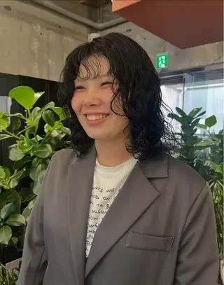 ミディアム パーマ 林 菜月のヘアスタイル