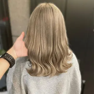 セミロング カラー ACTION心斎橋店 Lisaのヘアスタイル