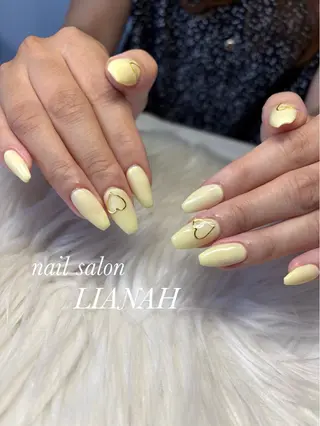 ネイル リアンナ 𝑰𝑶𝑹𝑰のネイルデザイン