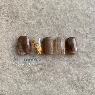 Amua.facial salon所属・Amua.ハーブ 新宿御苑駅前のエステ・リラクイメージ