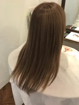 カラー 小森谷 亮太のヘアスタイル