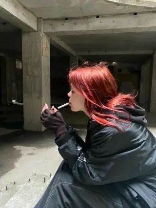 ロング カラー 🍓ハイトーンカラー 🎀nene🍓のヘアスタイル